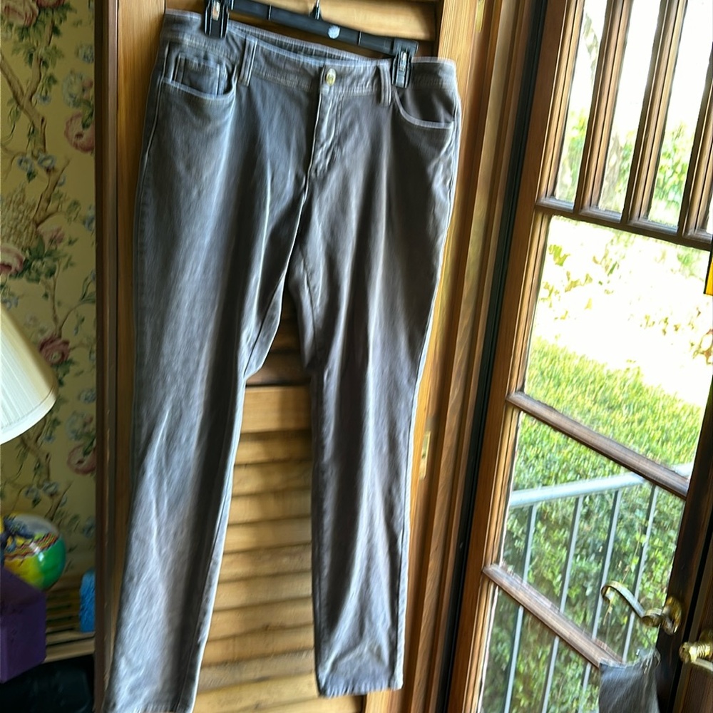 Garnet Hill velvet jeans, size 6 gray